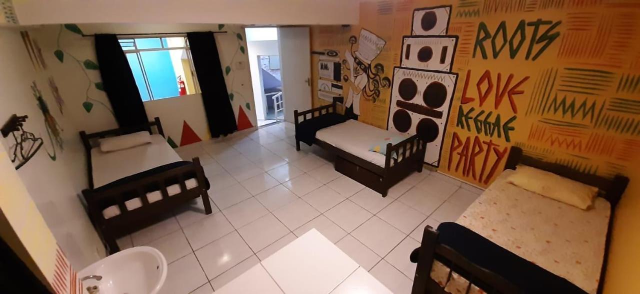 Knock Knock Hostel Curitiba Exterior photo
