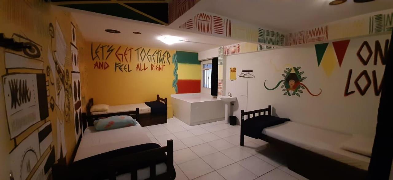 Knock Knock Hostel Curitiba Exterior photo